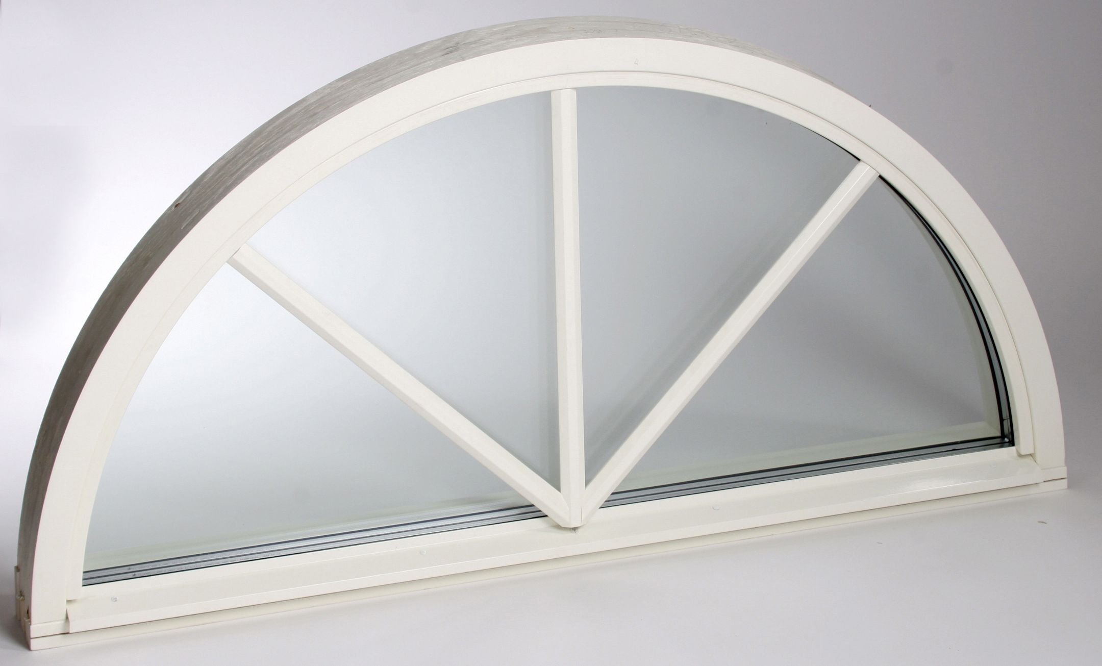 /dala-fonster/dala-fönster-halvrunt-fast-3-glas-fönste__533